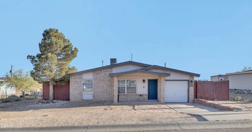 13566 La Batalla Ct, El Paso, TX, 79928-6025 | Card Image