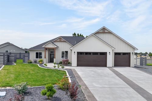 7713 Allison Ct, Pasco, WA, 99301-6396 | Card Image
