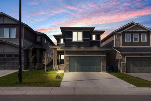 428 Chinook Gate Square, Airdrie, AB, T4B4V9 | Card Image