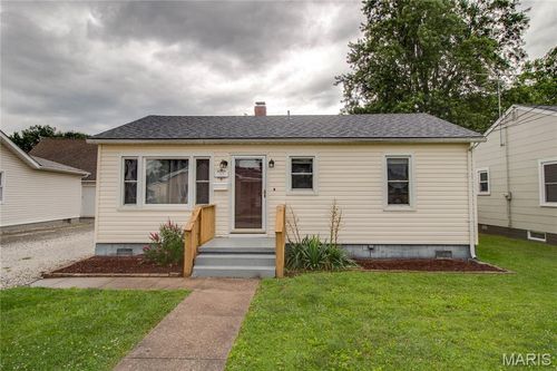 312 Hill Street, Jerseyville, IL, 62052 | Card Image
