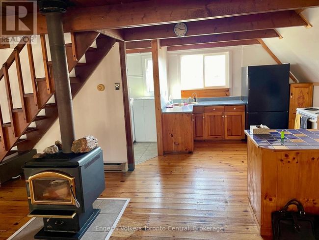 7237 Nottawasaga 6/7 Sideroad, House other with 4 bedrooms, 1 bathrooms and 7 parking in Clearview (Creemore) ON | Image 7