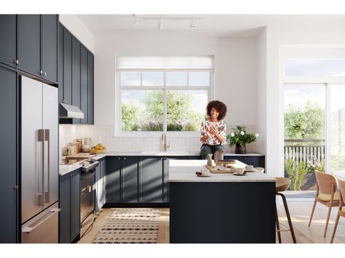 24-14151 58a Ave, Surrey, BC, V3X0L1 | Card Image