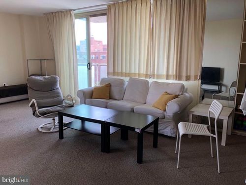 1001-1 E University Pkwy, BALTIMORE, MD, 21218-2431 | Card Image