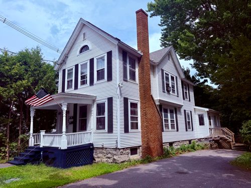 6 William St, Plattsburgh, NY, 12901-2717 | Card Image