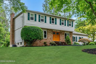 6 Wildhedge Lane, House other with 4 bedrooms, 2 bathrooms and null parking in Holmdel NJ | Image 2