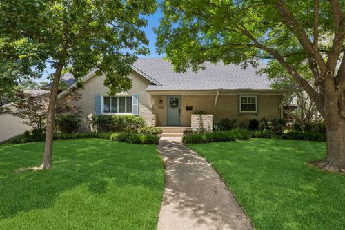 9815 Windledge Drive, Dallas, TX, 75238 | Card Image