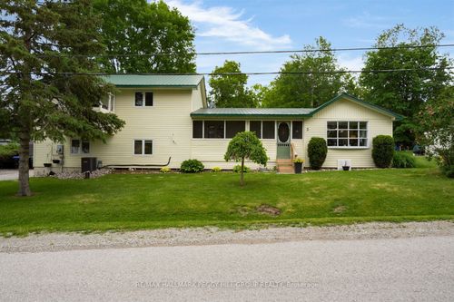3 Earldom Blvd, Port Mcnicoll, ON, L0K1R0 | Card Image