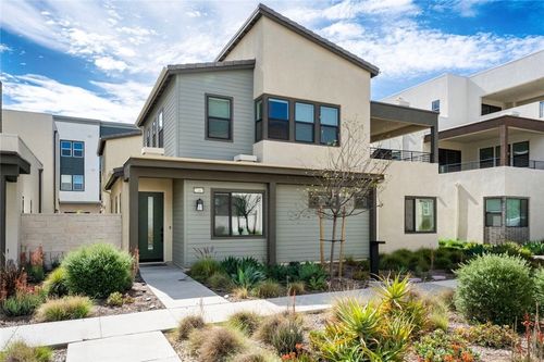 27467 Mercantile Ct, Valencia, CA, 91381-2126 | Card Image