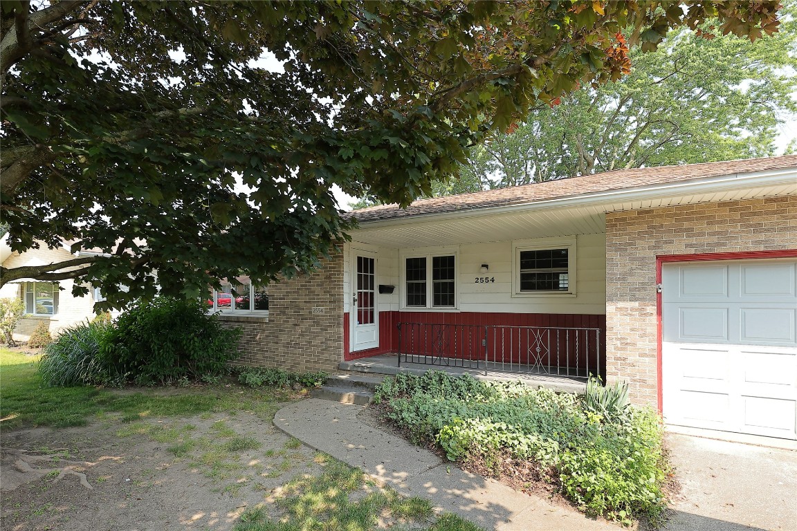 33rd St, Erie, PA 16510