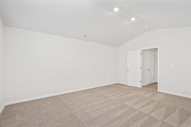 2044 Lala Loop, House other with 3 bedrooms, 3 bathrooms and 2 parking in White Bluff TN | Image 9