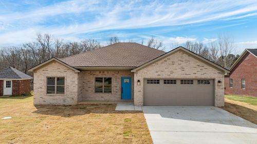 63 Wilhelmina Cv, Conway, AR, 72034-9200 | Card Image