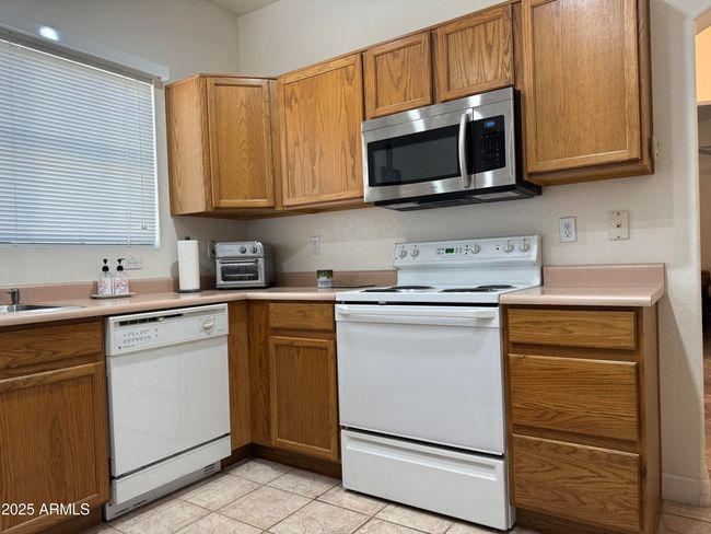 8927 W Paradise Dr, House other with 3 bedrooms, 2 bathrooms and null parking in Peoria AZ | Image 24