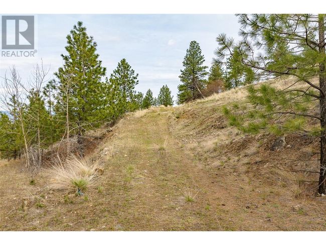 5601 Twin Creek Pl, Home with 0 bedrooms, 0 bathrooms and null parking in Kelowna BC | Image 26