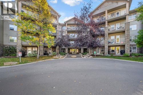 1414 17 St Se, Calgary, AB, T2G5S6 | Card Image