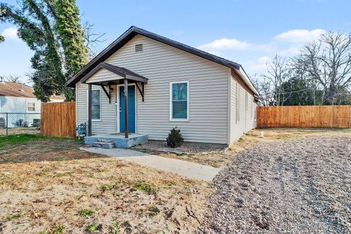 504 N Doris St, Wichita, KS, 67212-2431 | Card Image