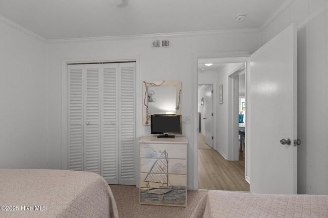 H9 - 2008 E Fort Macon Rd, Condo with 2 bedrooms, 2 bathrooms and null parking in Atlantic Beach NC | Image 16