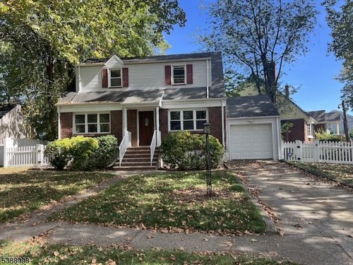 159 Henry St, Teaneck, NJ, 07666-3905 | Card Image