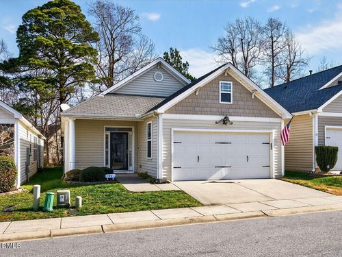 93 Denby Cir, Clayton, NC, 27527-9761 | Card Image