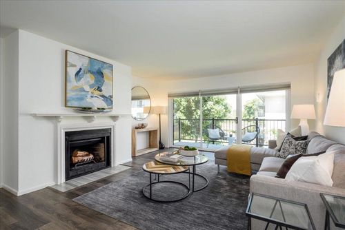 33-1031 Cherry St, San Francisco, CA, 94118-1602 | Card Image