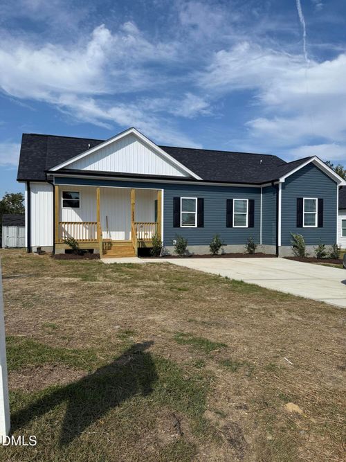 123 W Old Glencoe Rd, Burlington, NC, 27217-8331 | Card Image