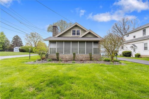 224 Lathrop Rd, Syracuse, NY, 13219-1517 | Card Image