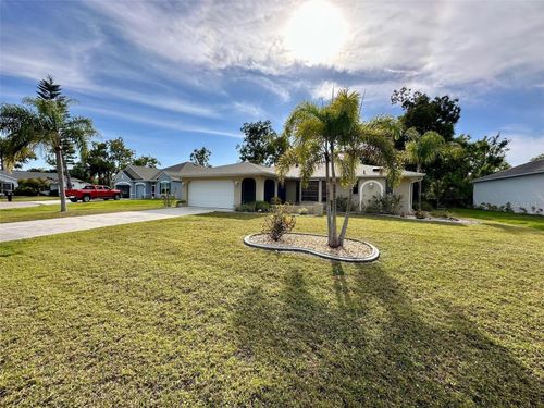 2431 Malaya Ct, PUNTA GORDA, FL, 33983-2624 | Card Image