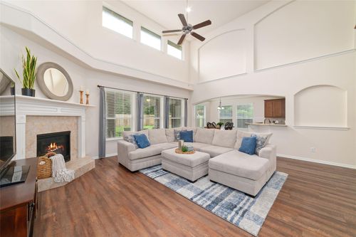 14422 Lakepointe Bend Ln, Cypress, TX, 77429-6175 | Card Image