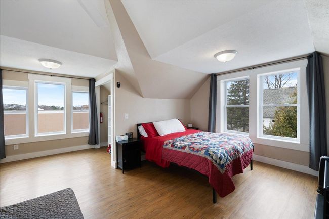 69-Apartment on 3rd Floor (26).jpg | Image 26