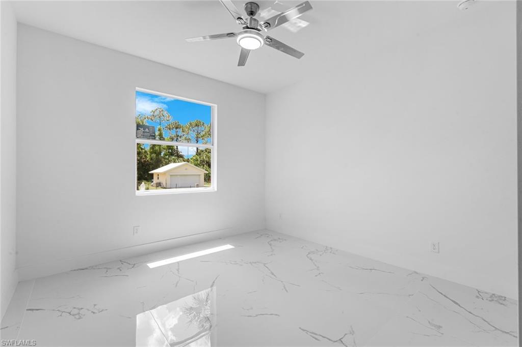Residential in LEHIGH ACRES 5