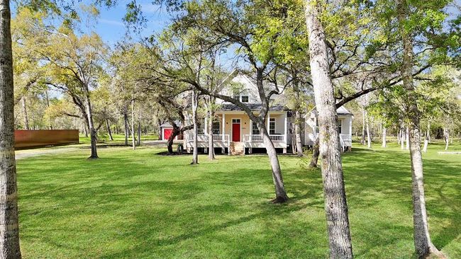 20802 Pecan Bend Rd, House other with 4 bedrooms, 4 bathrooms and 3 parking in Damon TX | Image 43