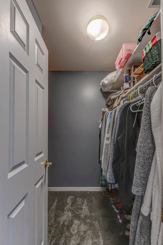 Walk in Closet in Primary Bedroom | Image 15