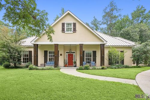 35 Berg Court, Mandeville, LA, 70471 | Card Image