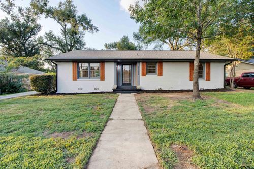1300 Sunset Dr, Tyler, TX, 75701-4622 | Card Image