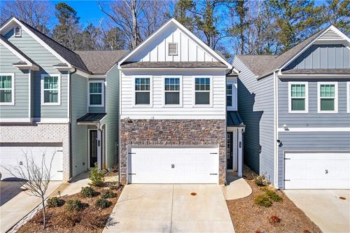 487 Bishop Ln, Woodstock, GA, 30188-1407 | Card Image