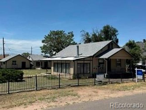 5115 Milwaukee St, Denver, CO, 80216-2334 | Card Image