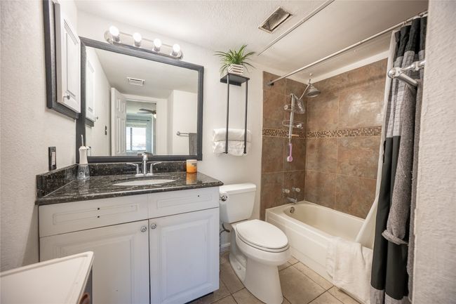 5744 Cedar Creek Dr, Townhouse with 3 bedrooms, 2 bathrooms and null parking in Benbrook TX | Image 11