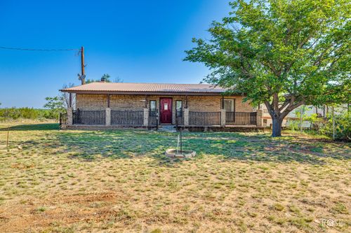 140 Jones Cir, Robert Lee, TX, 76945-3884 | Card Image