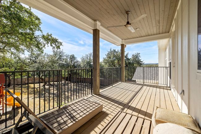 Upstairs back porch facing westerly. | Image 26