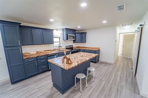 8313 County Road 313, Breckenridge, TX, 76424-7054 | Card Image