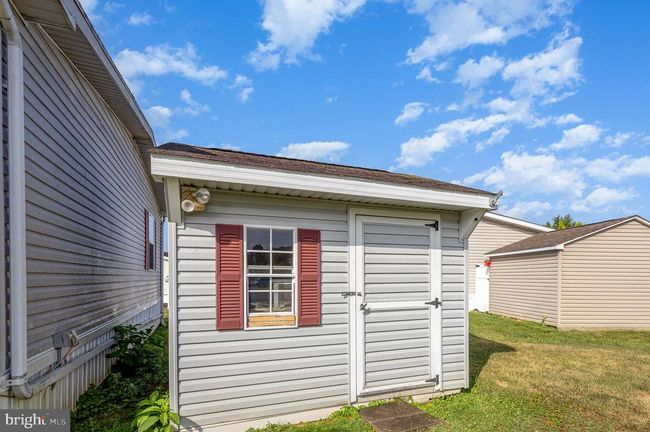 649 Lilac Dr, House other with 3 bedrooms, 2 bathrooms and null parking in NEW PROVIDENCE PA | Image 19