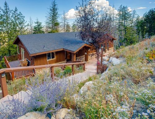390 Matterhorn Dr, Park City, UT, 84098-5230 | Card Image