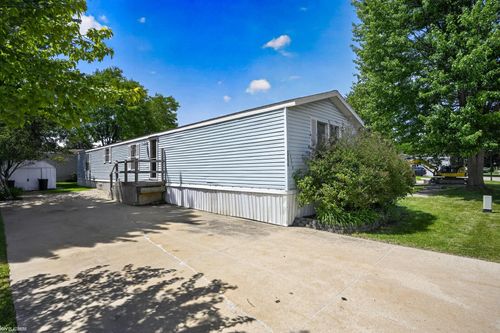 14278 Bronte Dr, Shelby Township, MI, 48315 | Card Image