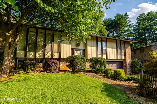 936 Devon Circle, Maryville, TN, 37804 | Card Image