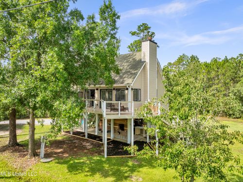 10067 Bancroft St, Bay Saint Louis, MS, 39520-7111 | Card Image