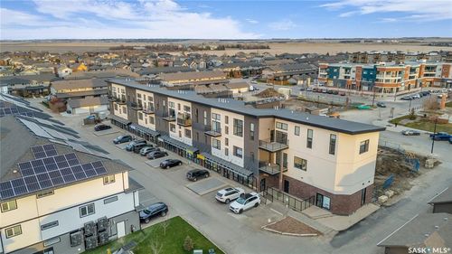 208-419 Willowgrove Sq, Saskatoon, SK, S7W8B8 | Card Image