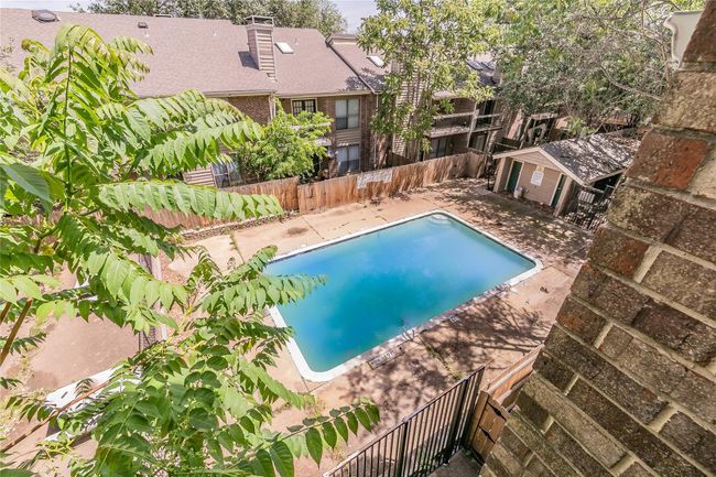 View of swimming pool | Image 17