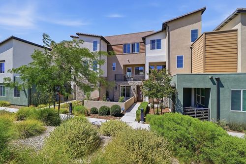 27040 Painted Sky Way, Valencia, CA, 91381-2167 | Card Image