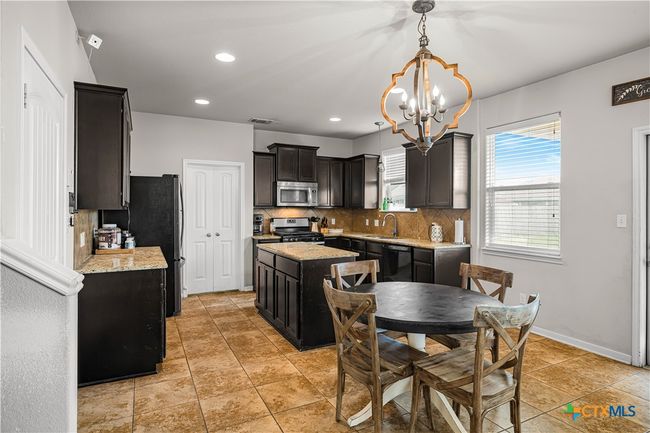 120 Blue Rock Ct, House other with 4 bedrooms, 3 bathrooms and null parking in Victoria TX | Image 16