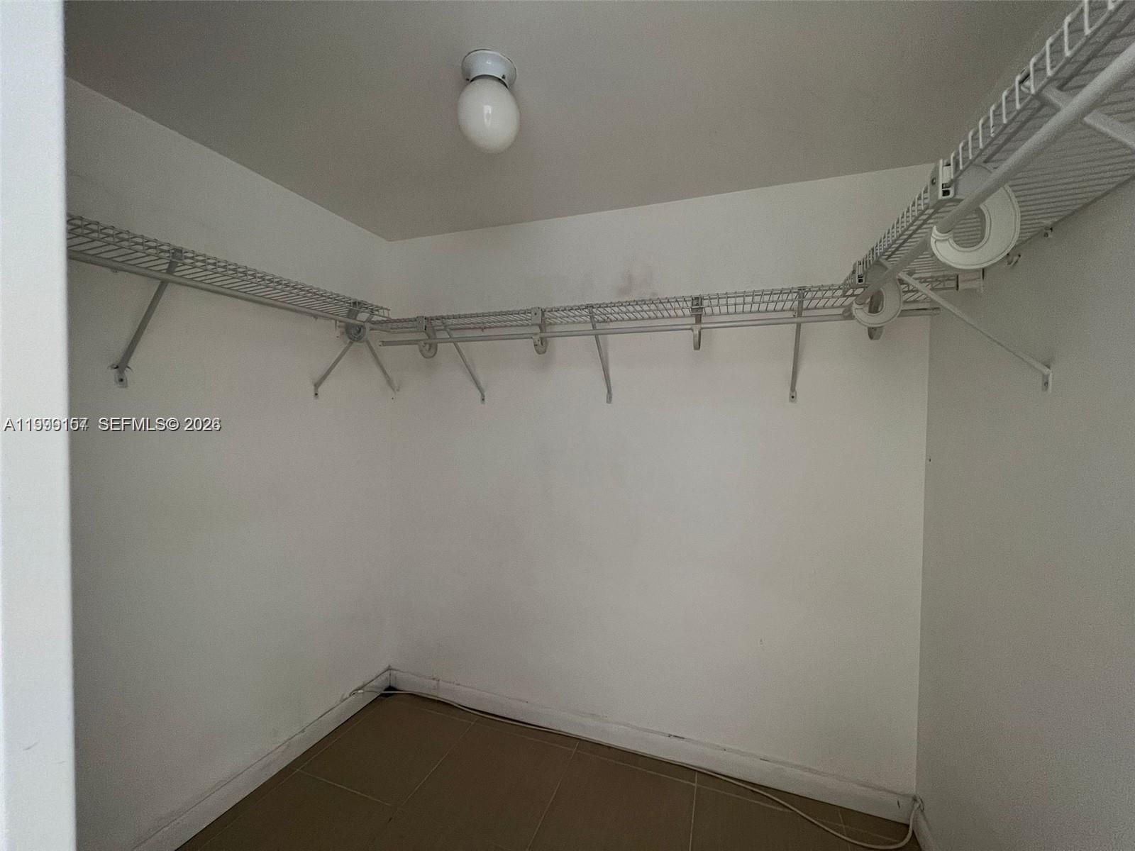 Residential Lease in North Miami 5