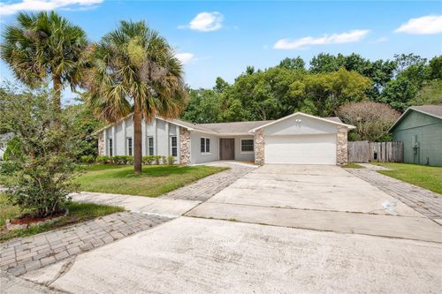 427 Elkwood Ln, ORLANDO, FL, 32825-8167 | Card Image